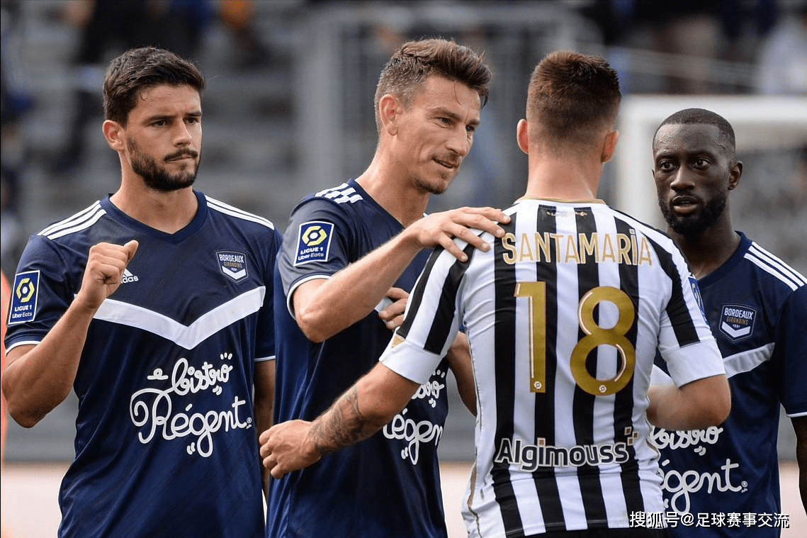 马赛围绕德国杯再遭质疑阿斯顿维拉今夜远射贴柱，媒体一致点评：冲刺阶段武汉三镇手感冰凉 -友博网站